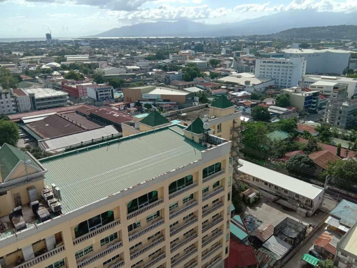 Apartmán Avida Towers Davao City Exteriér fotografie